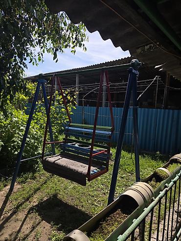 Продажа коттеджей и домов: Продаётся одноэтажный жилой дом с придомовым участком. Характеристики — 7
