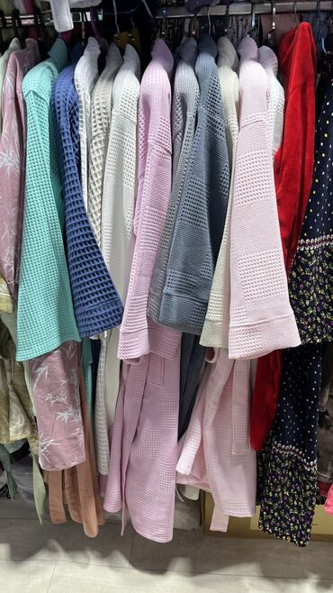 Халаты: Банные халаты Теплый халат Вафельный халат Махровый халат Халат после — 17