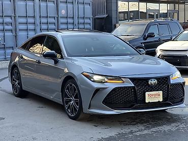 corolla 2016: Toyota Avalon: 2019 г., 3.5 л, Автомат, Бензин, Седан — 3