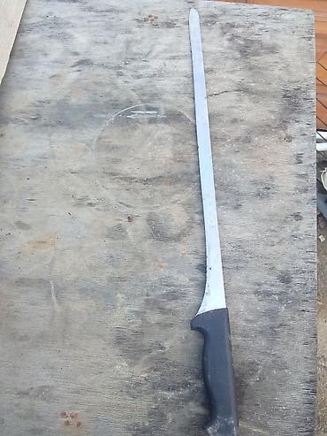 Uzun bıçaq – paslanmayan polad bıçaq və rahat tutacaq - Material