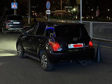 1 nz: Toyota Ist: 2002 г., 1.5 л, Автомат, Газ, Хэтчбэк — 2