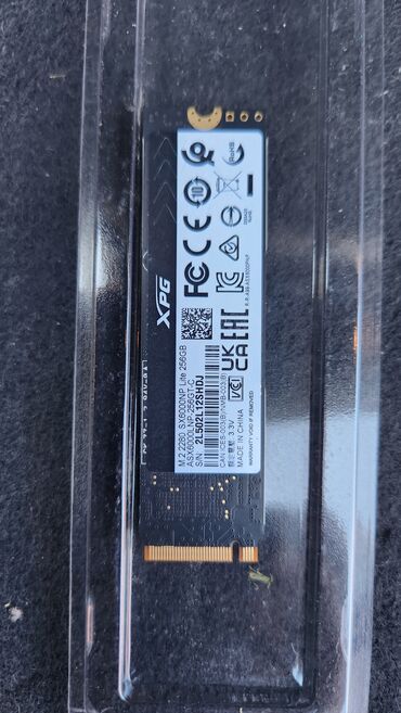 внешний жесткий диск ssd: Маалымат алып жүрүүчү, Колдонулган, ADATA, SSD, 256 ГБ