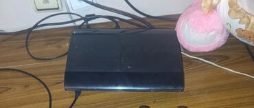 playstation 5 kreditle: Ps3 yaxsi veziyetdedi usdunde 2 dene arginal pult verilir. 500gb oyun