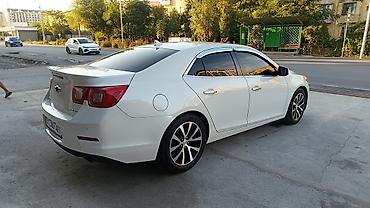 белый салон: Chevrolet Malibu: 2014 г., 2.4 л, Автомат, Газ, Седан — 5