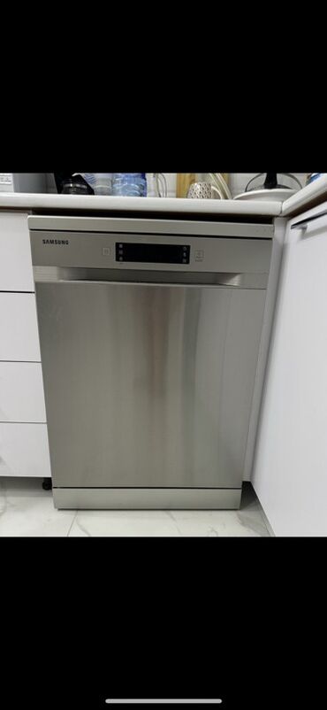 Qabyuyan maşınlar: Qabyuyan maşın Samsung, Tam qabaritli (60 sm.), Ayrıca dayanan