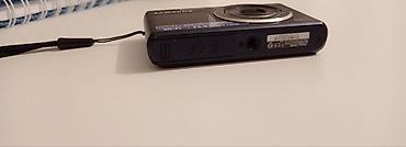 samsung zoom 4: Samsung kompakt fotoaparat - Model: Samsung (ön paneldə “Front LCD” — 1