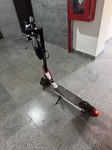 yadea ks5: Teze kimidir problemi yoxdur 1 ay surulub maksimal surret 30 50-55km — 4