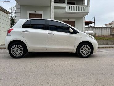 Toyota: Toyota Yaris: 1.4 l. | 2011 έ. Χάτσμπακ — 10