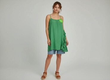 zielone spódnice rozkloszowane: Women`s dress, size One size