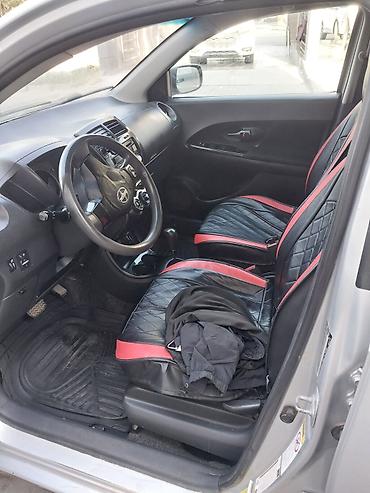 Toyota: Toyota Ist: 2008 г., 1.8 л, Автомат, Бензин, Хэтчбэк — 4