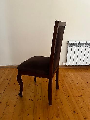 taxta qutular: Qonaq otağı üçün, İşlənmiş, Qatlanmayan, Stul — 3
