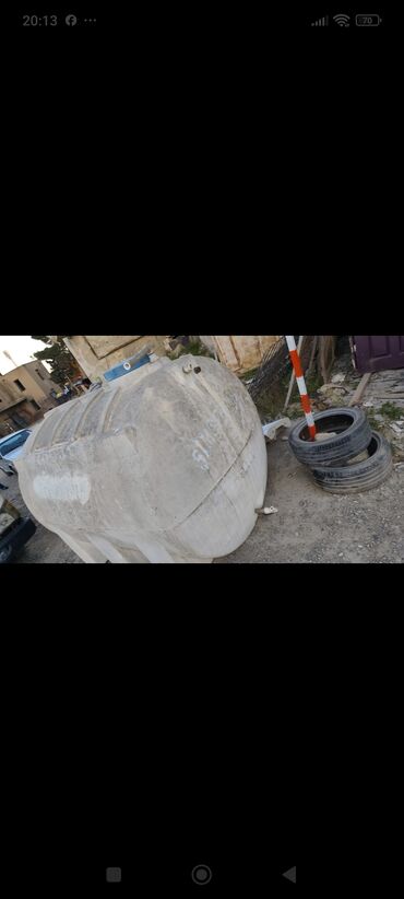 Baklar və çənlər: Bak, Plastik, 5000 l l, İşlənmiş, Ünvandan götürmə