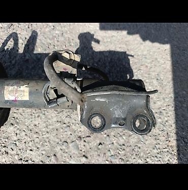 Амортизаторы, пневмобаллоны: Передний амортизатор Toyota Б/у, Оригинал, Япония — 2