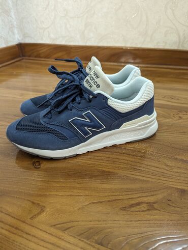 Продаю нью баланс new balance 997h оригинал 100% с США материал верха