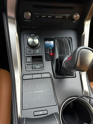 Lexus: Lexus NX: 2019 г., 2 л, Автомат, Бензин, Кроссовер — 11