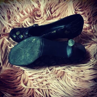 Tuflilər: Tuflilər, Ölçü: 36, rəng - Qara, İşlənmiş — 5