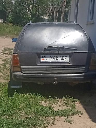 Продажа авто: Mazda 626: 1991 г., 2 л, Механика, Бензин, Универсал — 7