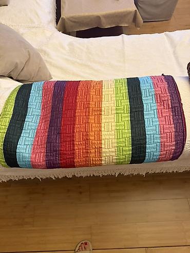 Одеяла: Rəngarəng zolaqlı yorğan/pled - Material: yumşaq, nəfəsalan parça — 1