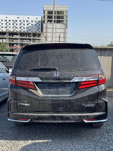 св: Honda Odyssey: 2021 г., 2 л, Вариатор, Гибрид, Минивэн — 3
