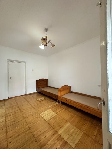 квартира район политеха: 3 комнаты, 77 м², Индивидуалка, 2 этаж, Евроремонт