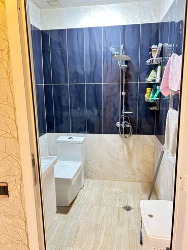 Mənzil kirayələyirəm: 3 otaqlı, 90 kv. m — 4