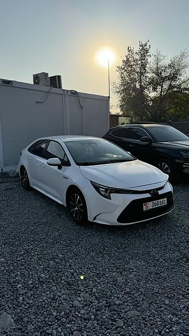 какие авто надежные: Toyota Corolla: 2023 г., Гибрид, Седан — 2