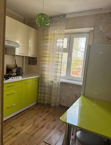 ибраимова московская: 1 комната, 31 м², Хрущевка, 3 этаж, Косметический ремонт