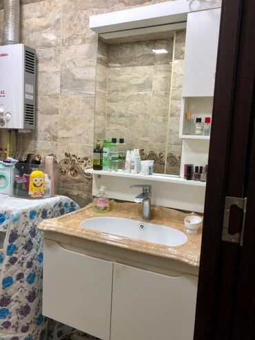 Köhnə tikili: Bakı, 3 otaqlı, Köhnə tikili, m. Həzi Aslanov, 60 kv. m — 10