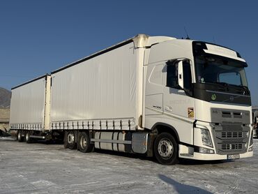 грузовой бортовой: Грузовик, Volvo, Стандарт, 7 т, Б/у