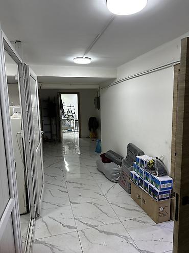 Продажа помещений свободного назначения: Продается от владельцев коммерческое помещение в подвале жилого — 15