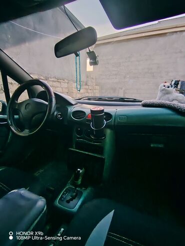 Mercedes-Benz: Mercedes-Benz A 190: 1.9 l | 1999 il Hetçbek — 7