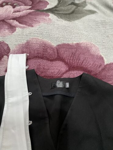 Вечерние платья: Вечернее платье, А-силуэт, Длинная модель, Атлас, С рукавами, С пайетками, M, XS, S — 13