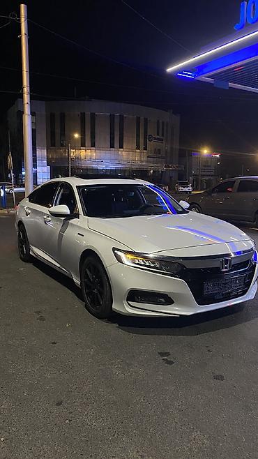 продаю автоген: Honda Accord: 2019 г., 2 л, Автомат, Гибрид, Седан — 3