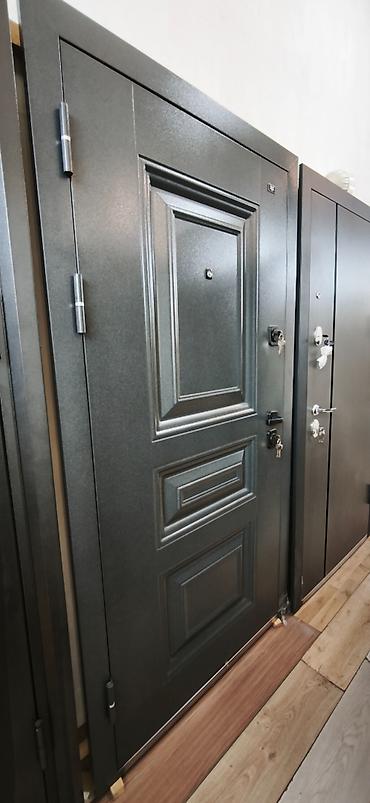 Metal giriş qapısı - Material: tam polad konstruksiya, möhkəm çərçivə