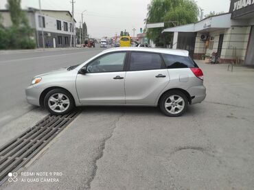 Toyota: Toyota Matrix: 2003 г., 1.8 л, Механика, Бензин, Седан