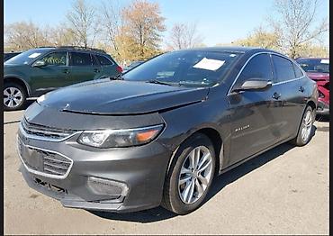 cherry masin: 2017 Malibu Lt, Böyük Manitor, Airbagların hansı salamat 4 qapı — 8