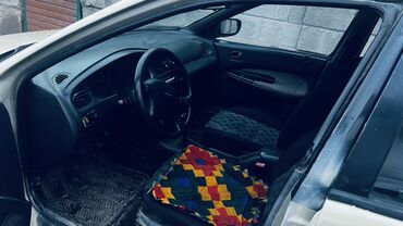 Mazda: Mazda 323: 1995 г., 1.6 л, Автомат, Бензин, Седан — 9