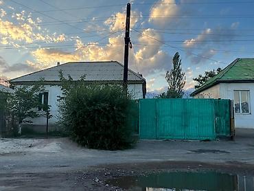 село жал: Школа садик,базар,больницы, поликлиника все рядом - Отдельностоящий — 1