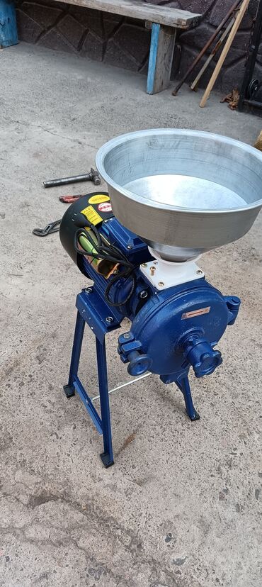 ступка для специй: Дробилка, мельница перец, орехи, кукуруза, ячмень