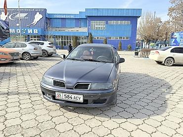 до 350000: Mitsubishi Carisma: 2000 г., Автомат, Бензин, Седан — 2