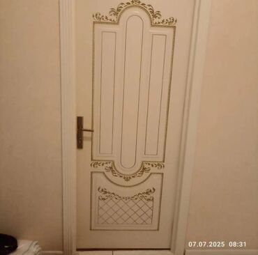 Пластиковые двери: Qapı 2 eded Qiymət biri *120 Azn* Yaxşı vəziyyətdə *Otaq Qapıları* 2