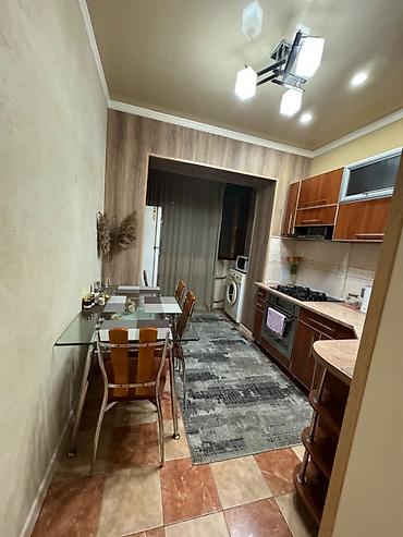 Посуточная аренда квартир: 3 комнаты, Постельное белье, Кондиционер, Бытовая техника — 8