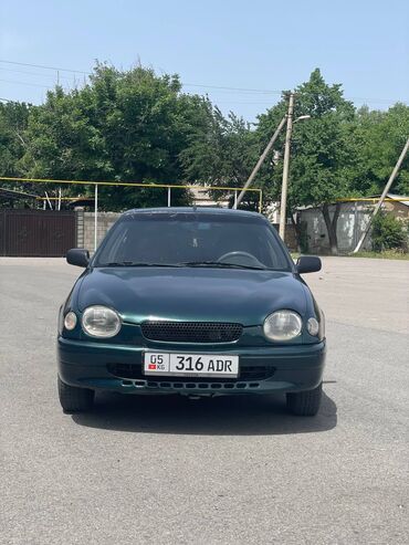 Toyota: Toyota Corolla: 1999 г., 1.3 л, Механика, Бензин, Хэтчбэк