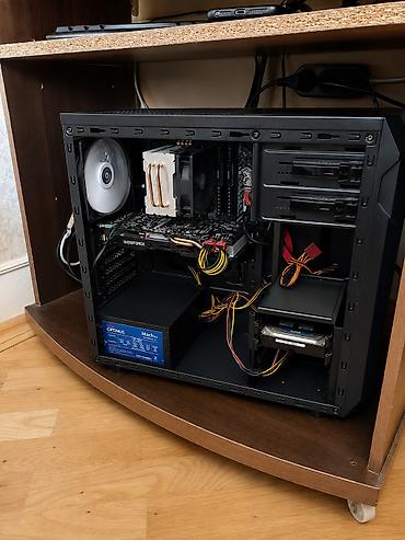 i5 12400: Qiymət Sondur 🔹 Prosessor: Intel Core i5-7400 (4 nüvə / 4 axın, 3.5 — 1