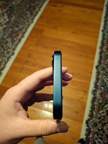 Apple iPhone: IPhone 13, 128 GB, Mavi, Barmaq izi, Simsiz şarj, Face ID — 7