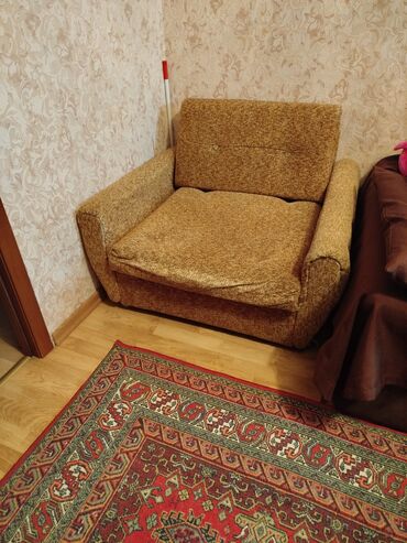 Mətbəx mebeli: İşlənmiş, Kreslo-kravat, Parça, Kredit yoxdur, Çatdırılma yoxdur