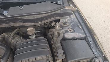 Kia: Kia Optima: 2 l | 2011 il Sedan — 12