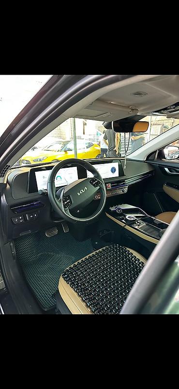 mini ev: Kia EV6: 2023 г., Автомат, Электромобиль, Седан — 7