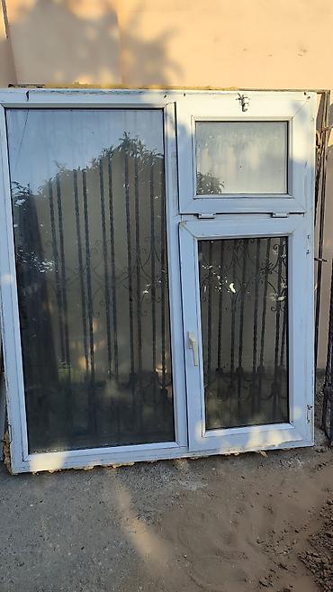 plastik qapi pencere: PVC pəncərə blokları və dəmir barmaqlıqlar - Material: ağ PVC profil — 1