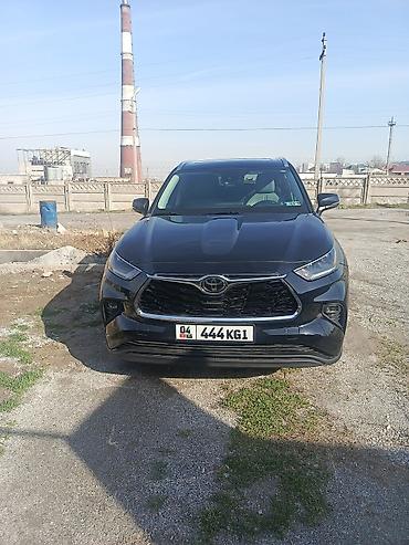 Toyota: Toyota Highlander: 2021 г., 3.5 л, Автомат, Бензин, Кроссовер — 4